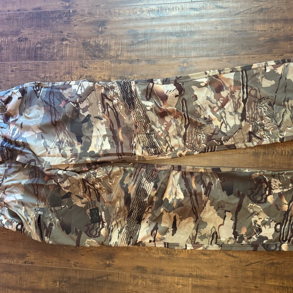 Under Armour Brown and Gray Pants Storm